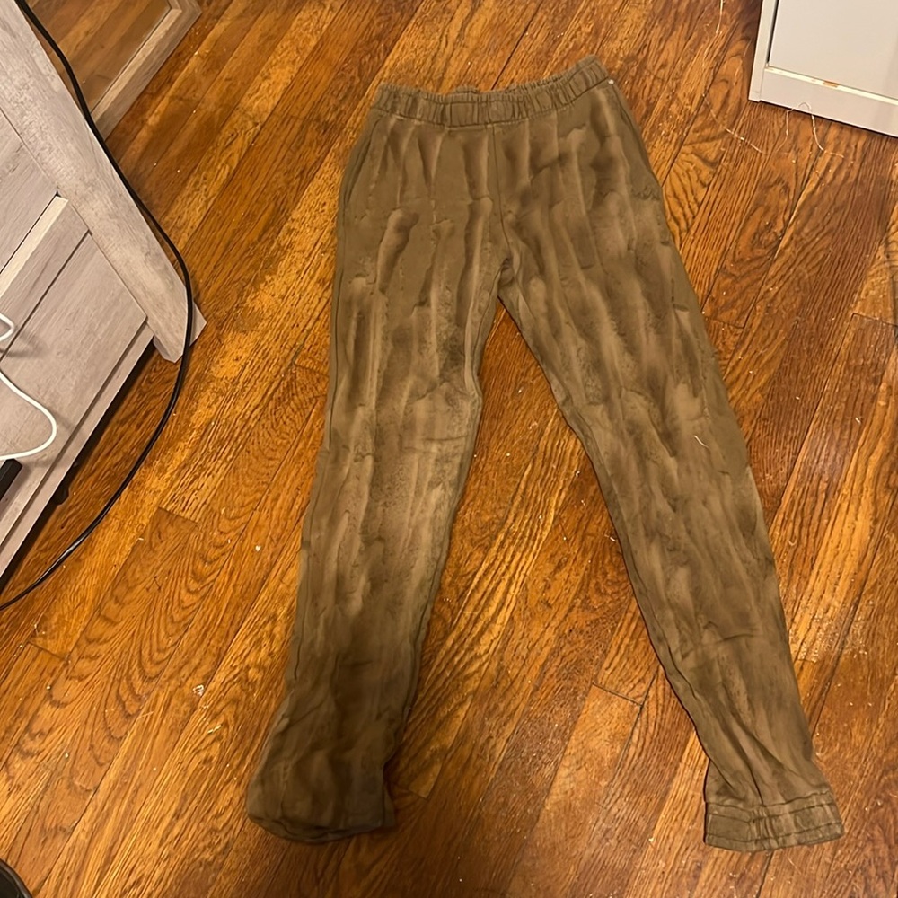 sweat pants